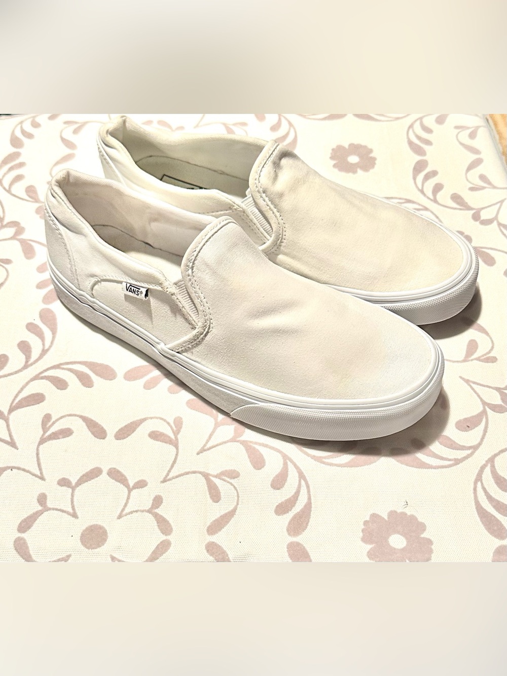 Vans Classic Slip-On Canvas Sneakers in White size 9